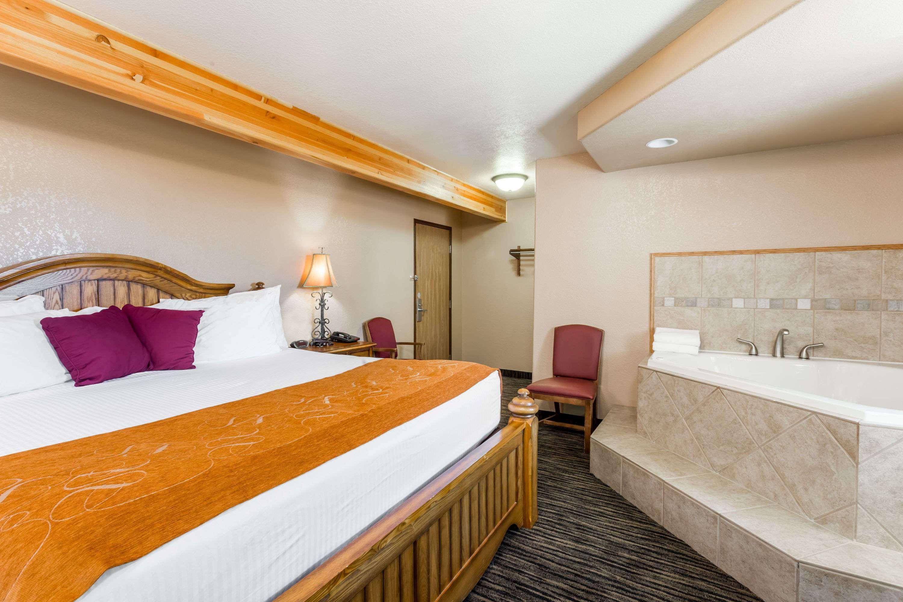Super 8 By Wyndham Lewistown Exterior foto